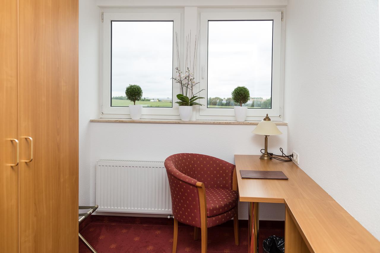 Landhotel Sonnenhof Ossig Екстер'єр фото